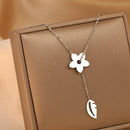 Stainless Steel Necklaces Exquisite Flower Leaves Pendants Aesthetic Sweater Chain Collar Fashion Necklace For Women Jewelry NEW
